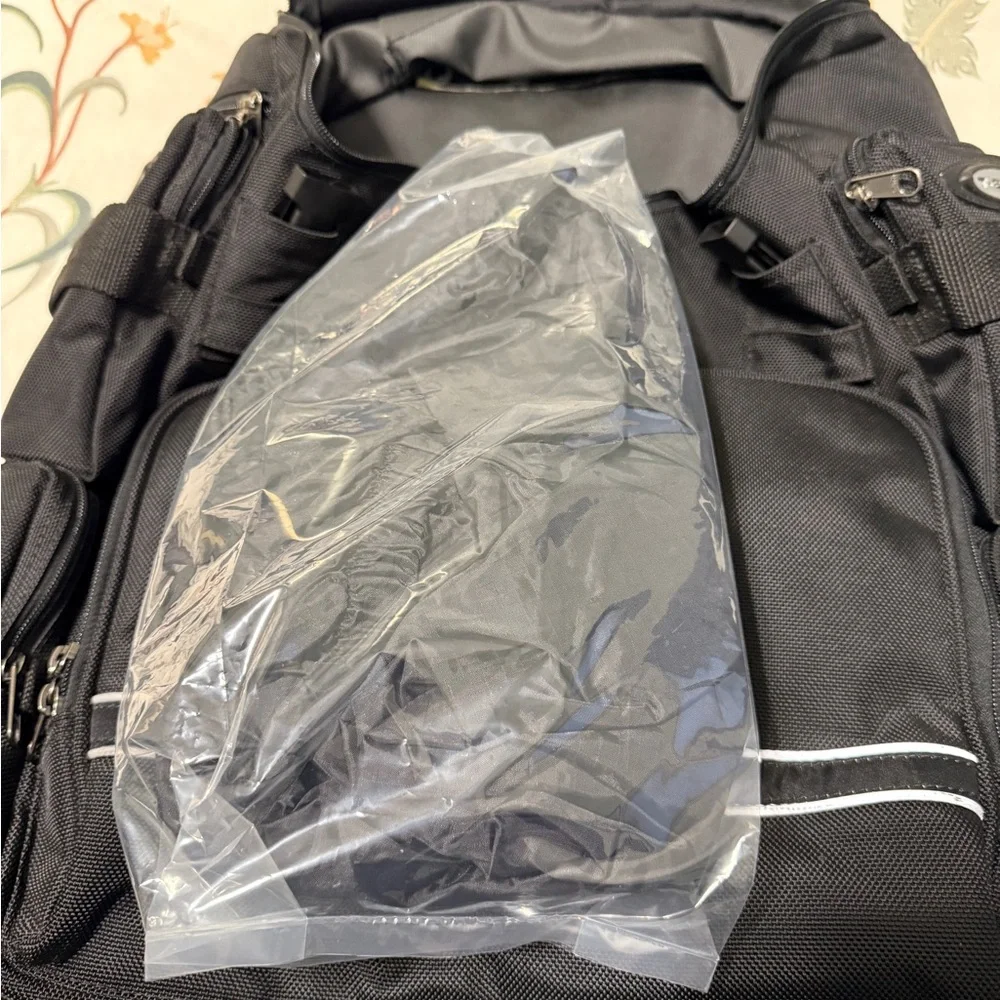 T-Bags Black Canvas Moto Backpack‎